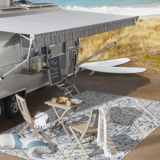 JONATHAN Y SMB105B-4 Estrella Bohemian Medallion Textured Weave Navy/Gray 4 ft. x 6 ft. Indoor/Outdoor Area Rug Coastal, Traditional, Transitional, Perfect for Backyard, Patio, Porch