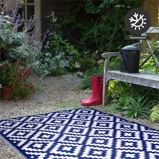 FH Home Outdoor Rug - Waterproof, Fade Resistant, Reversible - Premium Recycled Plastic - Geometric - Patio, Deck, Porch, Balcony, Laundry Room - Aztec - Blue & White Crease Free - 4 x 6 ft