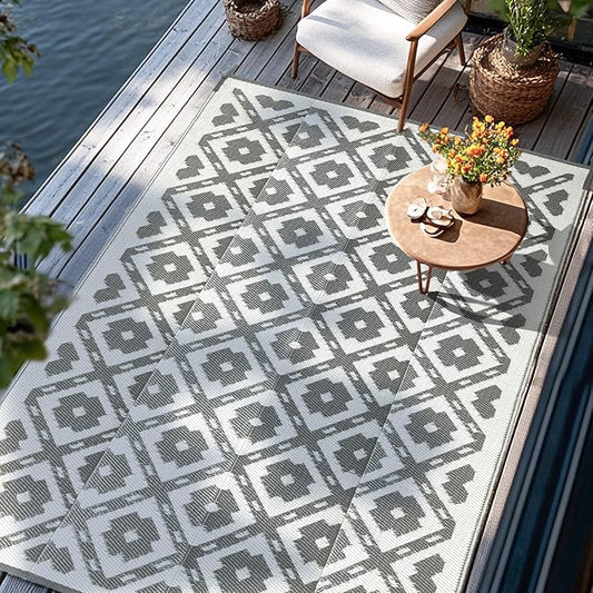 Waterproof Outdoor Rug 5x8 ft, Reversible Plastic Straw Rug, Easy to Clean Patio Rug, Portable Carpet for Patio, RV, Deck, Balcony, Backyard, Picnic, Beach, Square Dashed, Gray