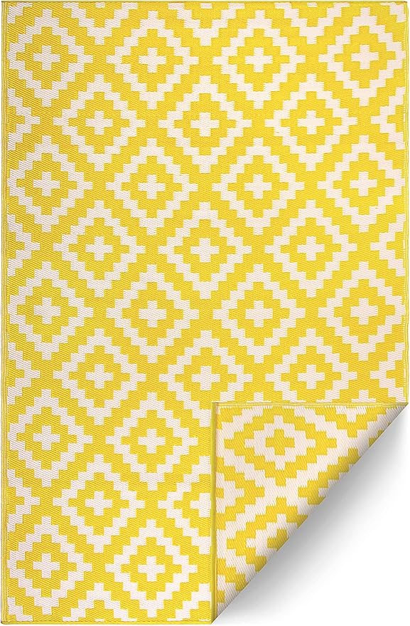 FH Home Outdoor Rug - Waterproof, Fade Resistant, Reversible - Premium Recycled Plastic - Geometric - Large Patio, Deck, Sunroom, Camping, RV - Aztec - Yellow & White Crease Free - 6 x 9 ft