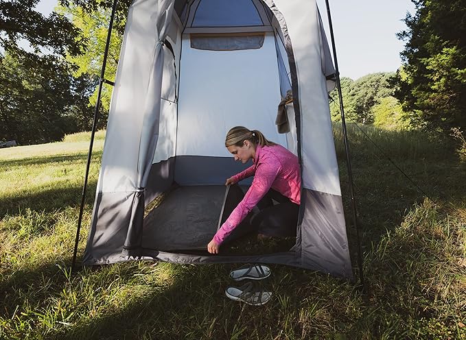 Browning Camping Privacy Shelter