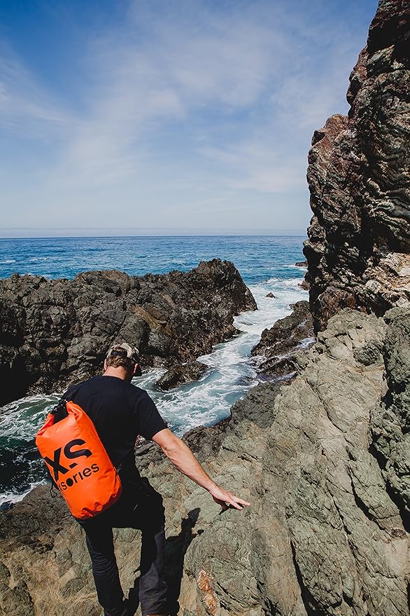 Stuffler 8L Waterproof Duffel Dry Bag with Adjustable Shoulder Strap for Wet or Dry Storage (Blue)