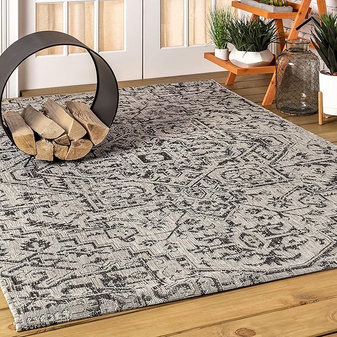 JONATHAN Y SMB105D-9 Estrella Bohemian Medallion Textured Weave Indoor Outdoor Area-Rug Coastal Bohemian Rustic Glam Easy-Cleaning Bedroom Kitchen Backyard Patio Non Shedding, 9 X 12, Black/Gray