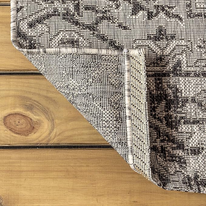 JONATHAN Y SMB105D-3 Estrella Bohemian Medallion Textured Weave Indoor Outdoor Area-Rug Coastal Bohemian Rustic Glam Easy Cleaning Bedroom Kitchen Backyard Patio Non Shedding, 3 X 5, Black/Gray