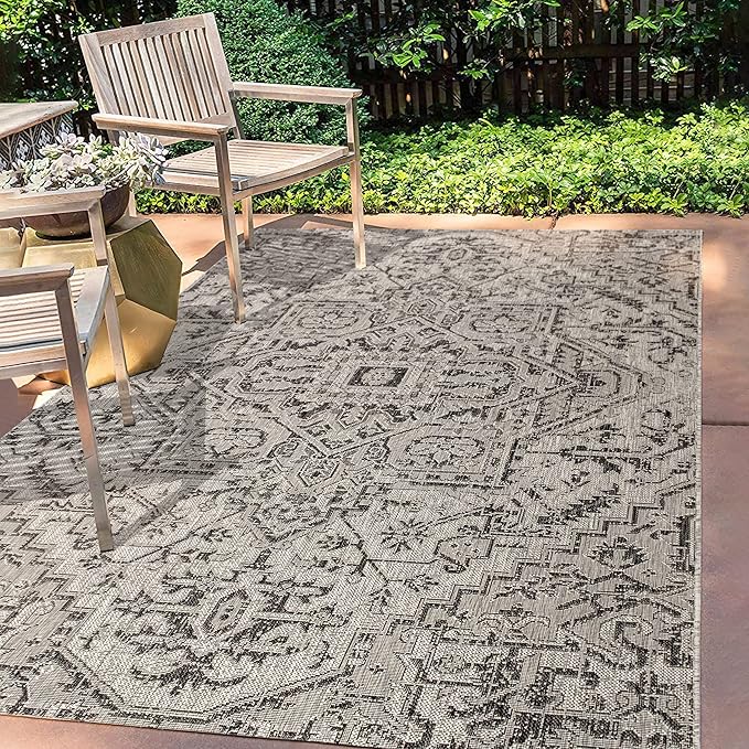 JONATHAN Y SMB105D-9 Estrella Bohemian Medallion Textured Weave Indoor Outdoor Area-Rug Coastal Bohemian Rustic Glam Easy-Cleaning Bedroom Kitchen Backyard Patio Non Shedding, 9 X 12, Black/Gray