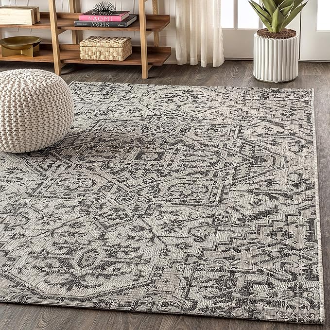 JONATHAN Y SMB105D-9 Estrella Bohemian Medallion Textured Weave Indoor Outdoor Area-Rug Coastal Bohemian Rustic Glam Easy-Cleaning Bedroom Kitchen Backyard Patio Non Shedding, 9 X 12, Black/Gray